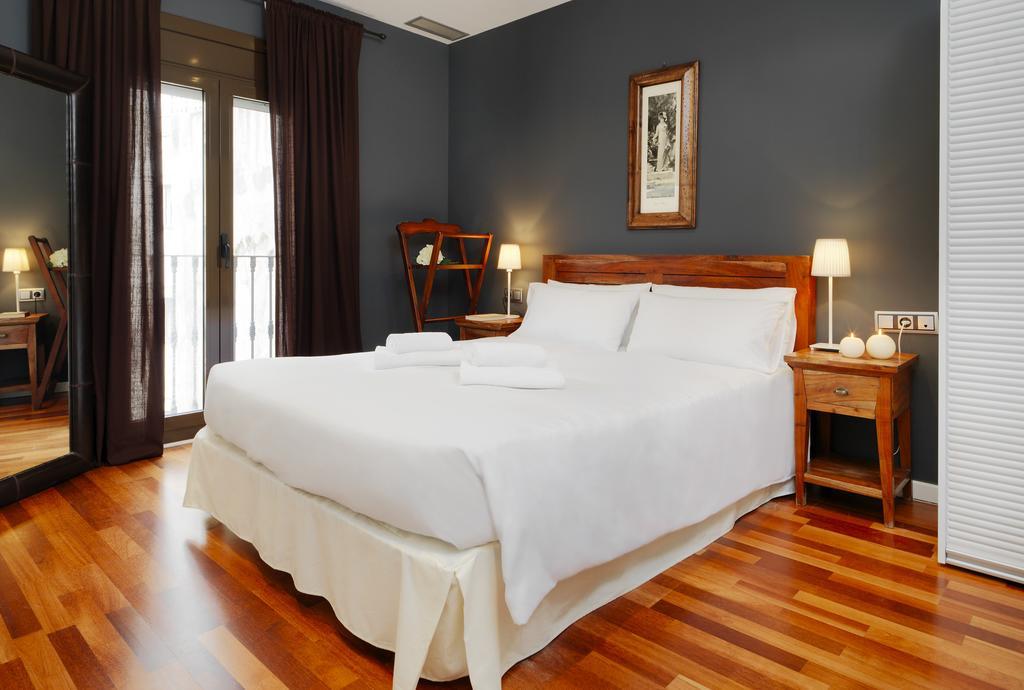 Fewdays Barcelona Apartments Phòng bức ảnh