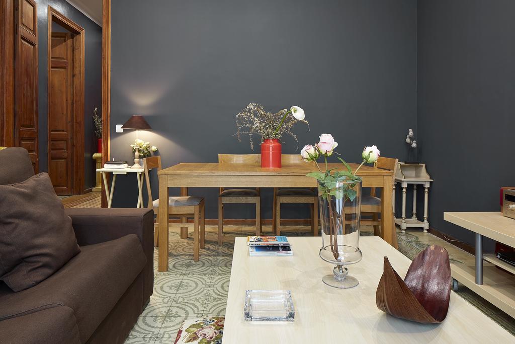 Fewdays Barcelona Apartments Ngoại thất bức ảnh