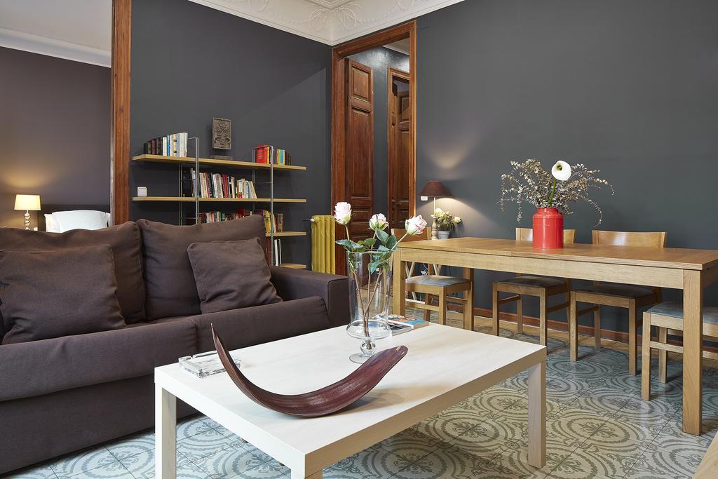 Fewdays Barcelona Apartments Ngoại thất bức ảnh